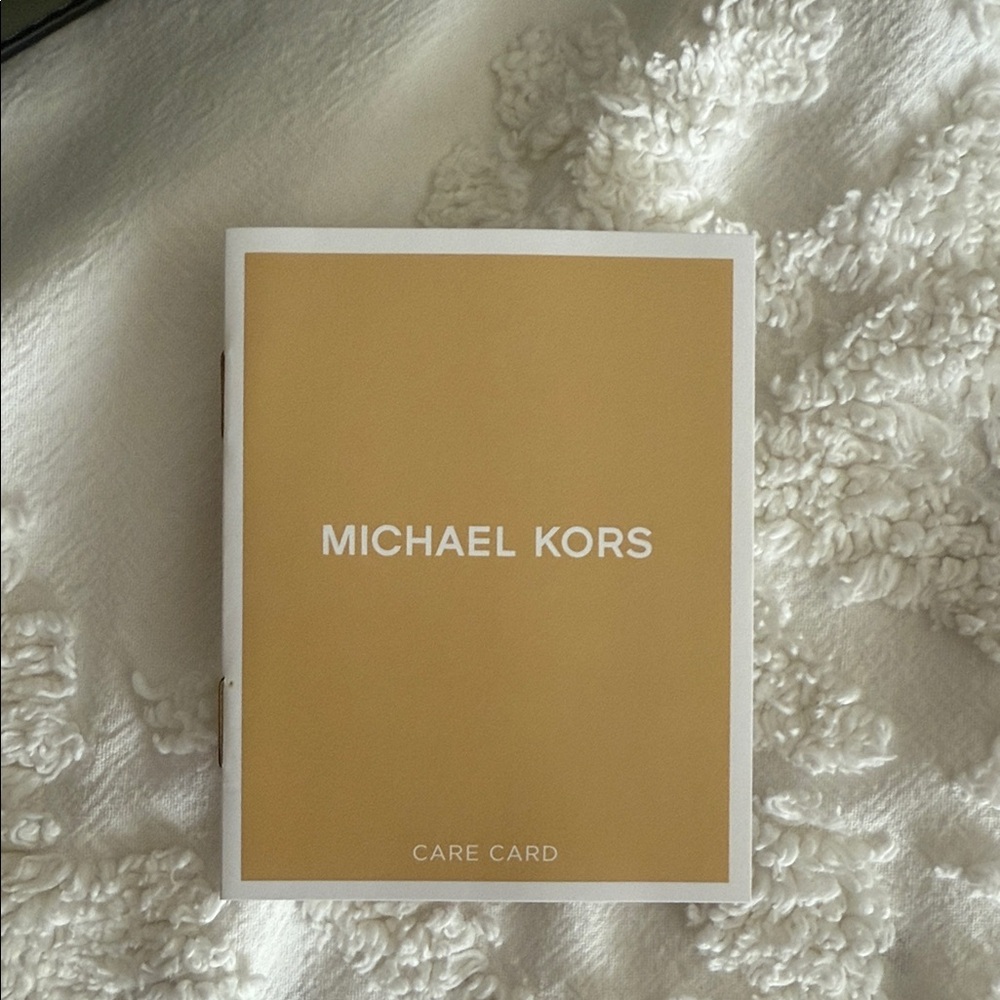 Michael Kors Green Crossbody Bag with Gold Chain - Picture 11 of 11